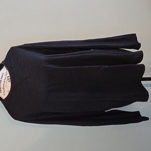 Black Athletic Long Sleeve